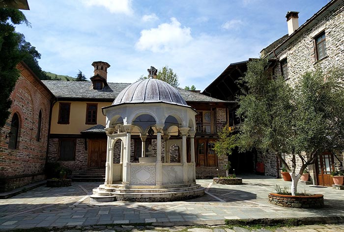 holy monastery koutloumousiou